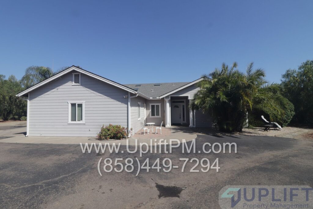 Charming 3-Bedroom Home in the Heart of Ramona