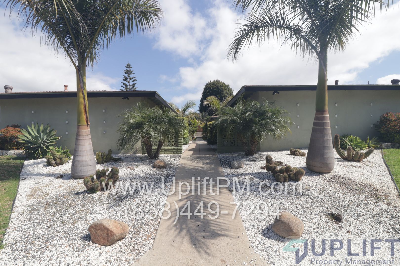 2 Bed 1 Bath Home Located in Carlsbad