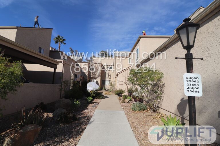 3 Bedroom 2.5 Bathroom Townhouse in Ramona