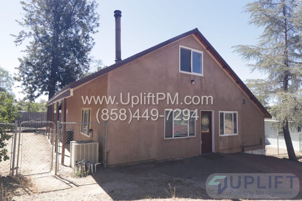 Cozy Ramona Home
