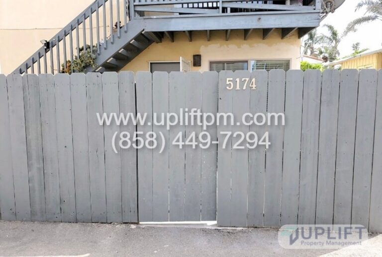 1-BEDROOM / 1-BATHROOM APARTMENT – OCEAN BEACH