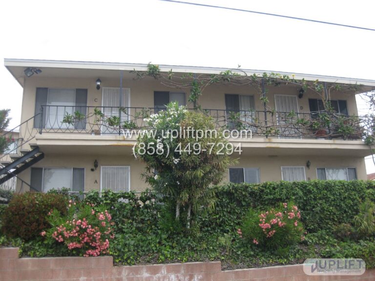 1 Bed, 1 Bath Apartment w/ Parking and Laundry