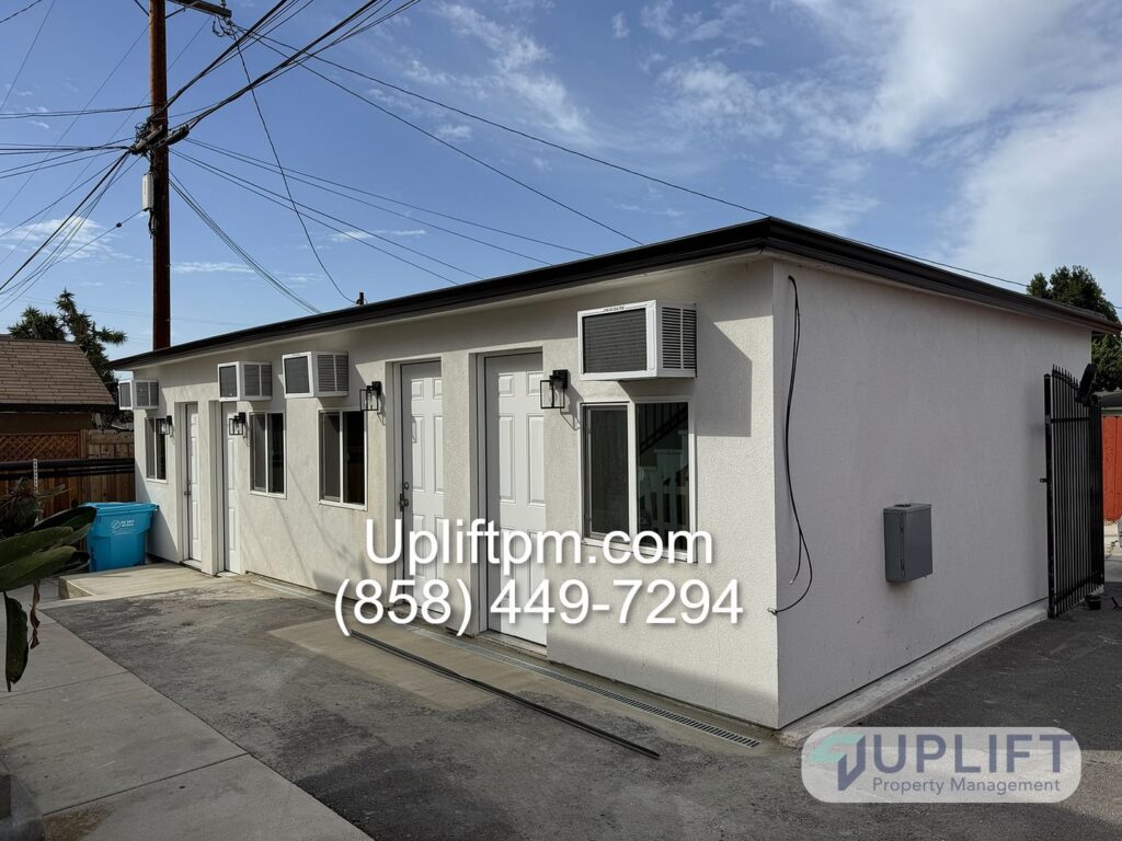 1 Bed 2 Bath Apartment
